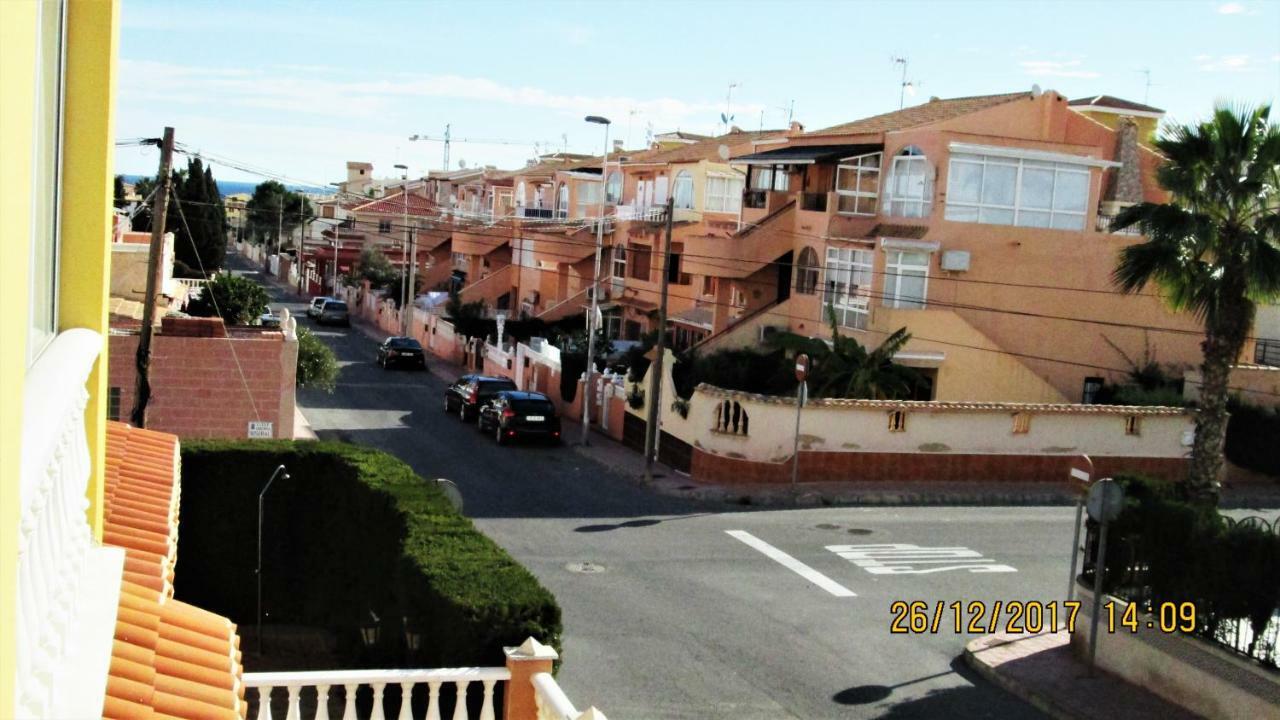 La Rosaleda Torrevieja Exterior photo